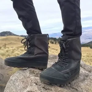 Yeezy | Shoes | Adidas Yeezy 95 Size 85 Brand New | Poshmark display picture 1